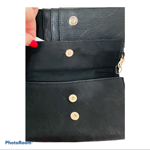 NWT NEIMAN MARCUS Black and Gold Crossbody w/ Bow - Picture 6 of 13